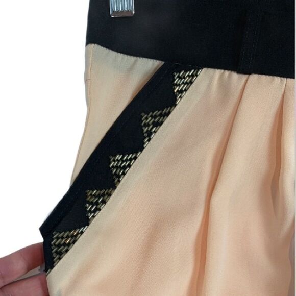 VERO Moda Lightweight Pants - Picture 3 of 8